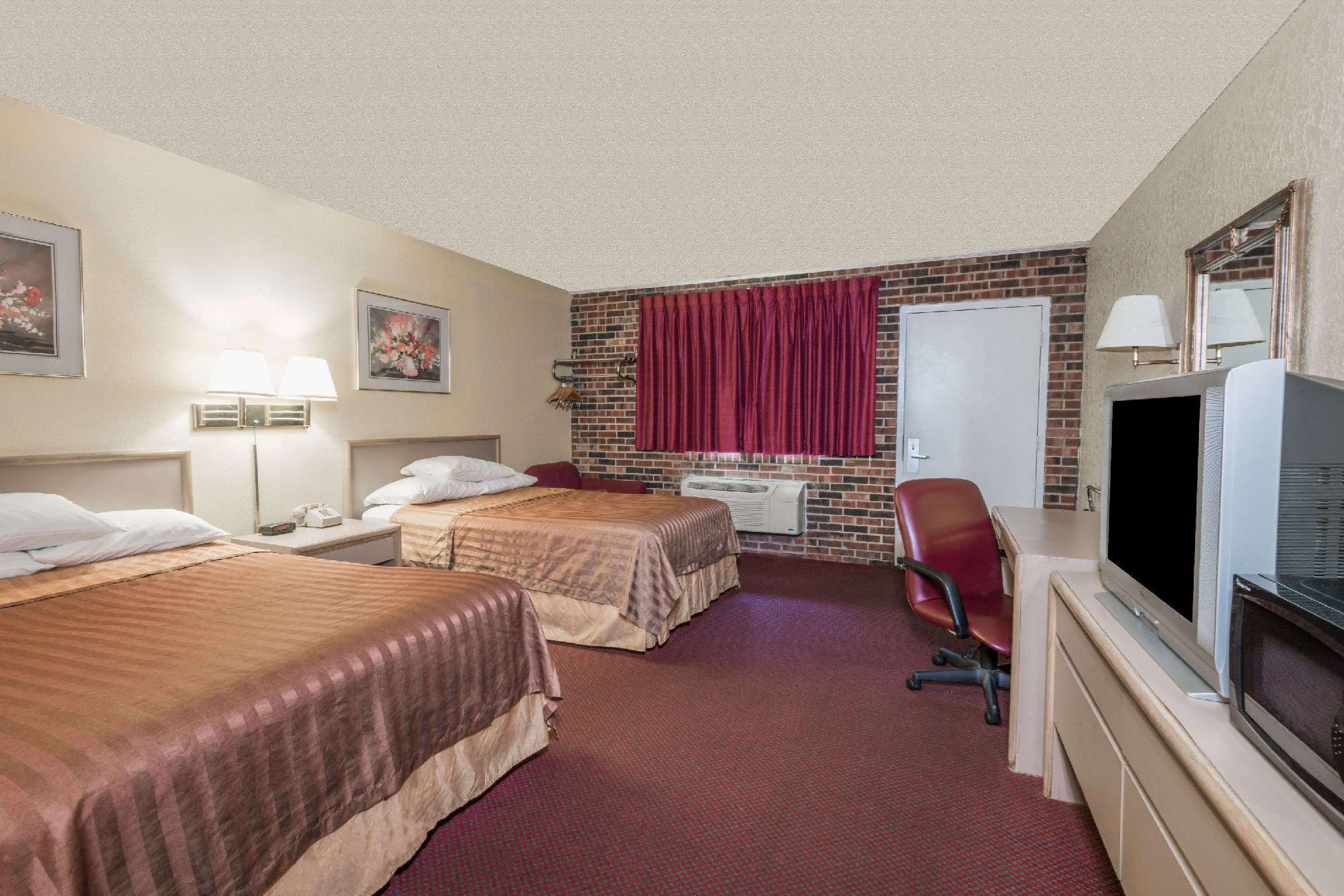 Travelodge By Wyndham Airport Platte City Exterior foto