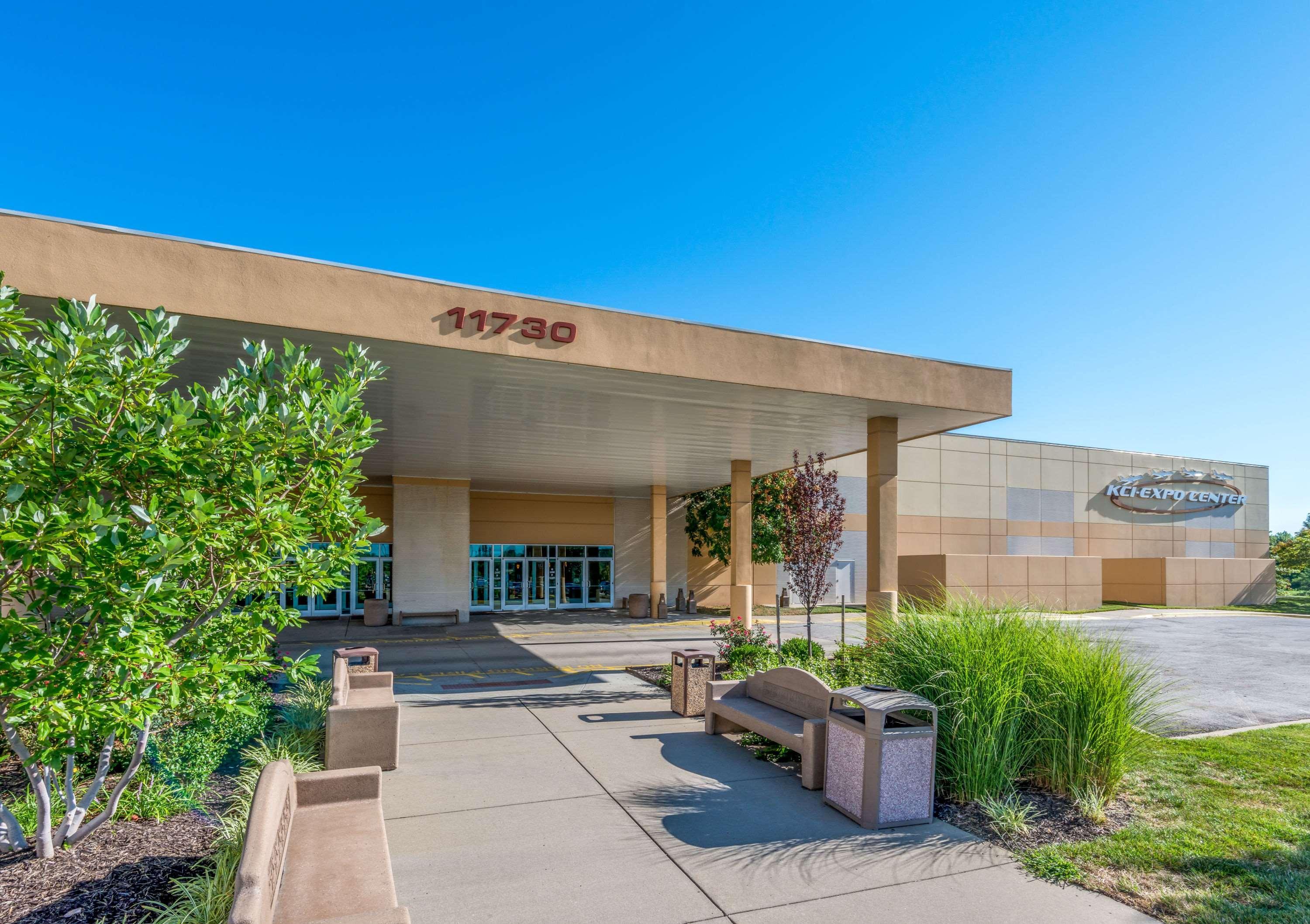 Travelodge By Wyndham Airport Platte City Exterior foto