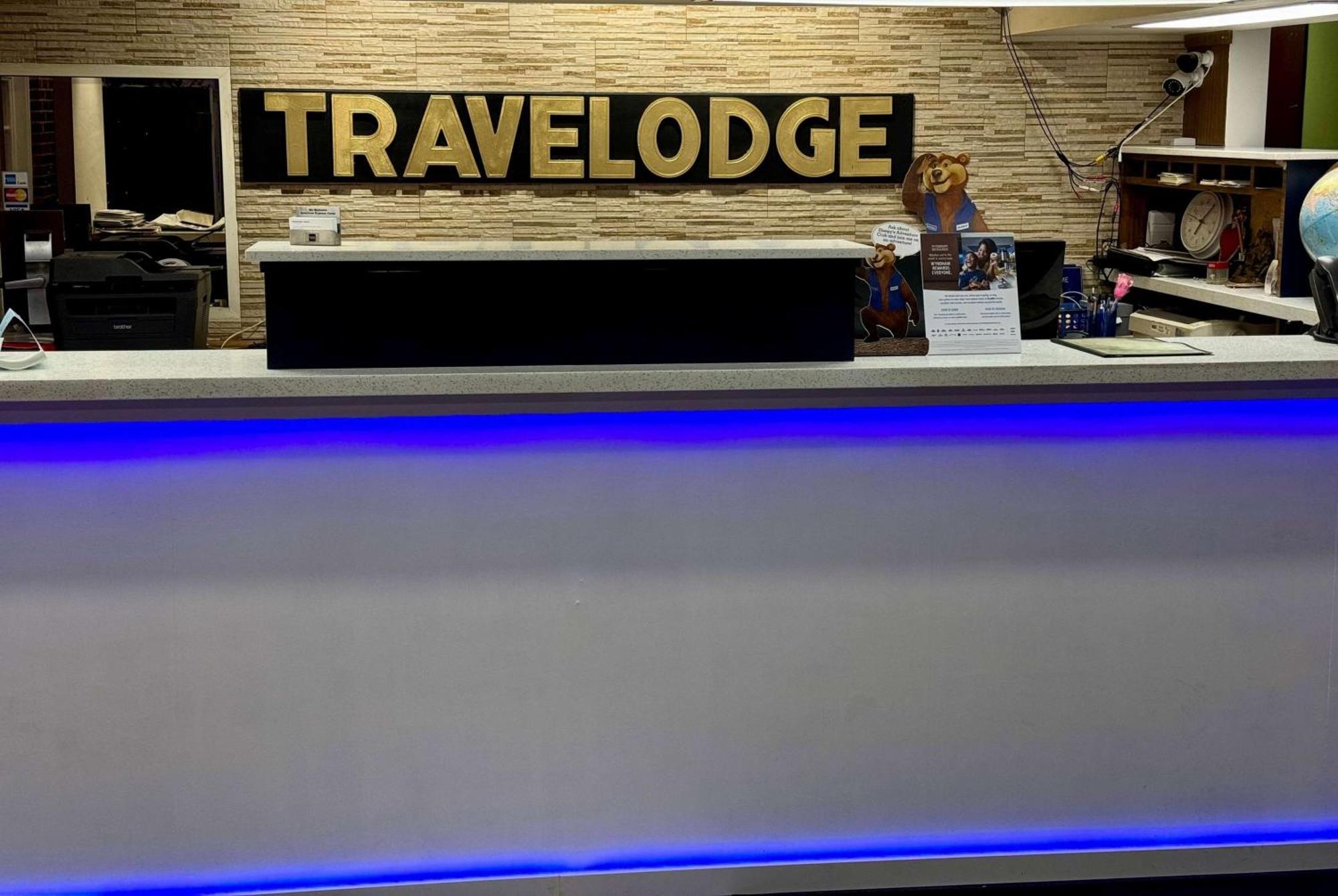 Travelodge By Wyndham Airport Platte City Exterior foto